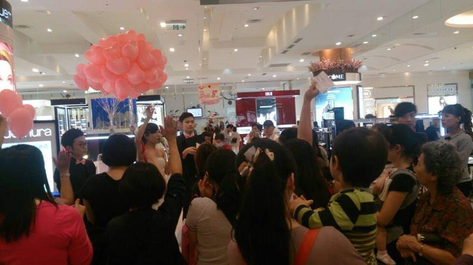 從無人路過到聚滿人牆:展場與百貨 ROADSHOW 的聚眾導購實戰學